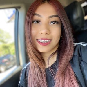 Meet your Posher, Isabel